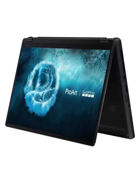 ASUS ProArt PX13 360° sulankstomo vyrių mechanizmas arti