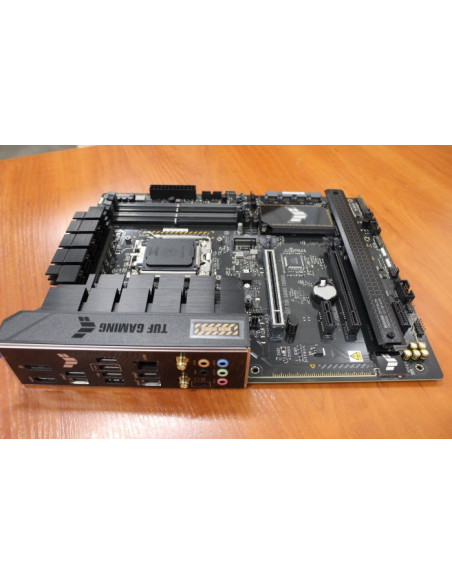 SALE OUT. | Asus TUF GAMING B650-PLUS WIFI | Processor family AMD | Processor socket AM5 | DDR5 DIMM | Memory slots 4 | Support